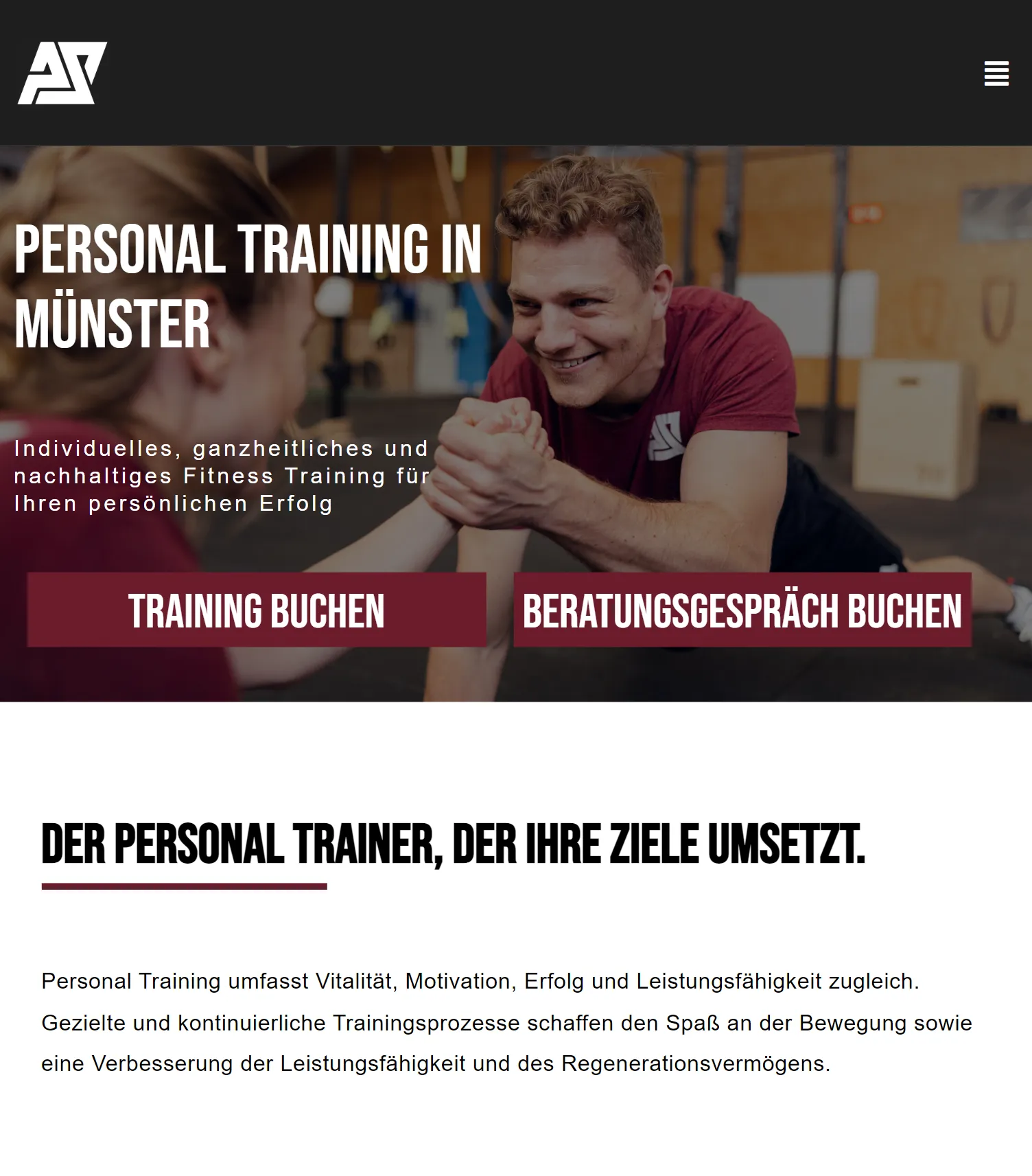 Webdesign für Personal Training mit lächelndem Trainer